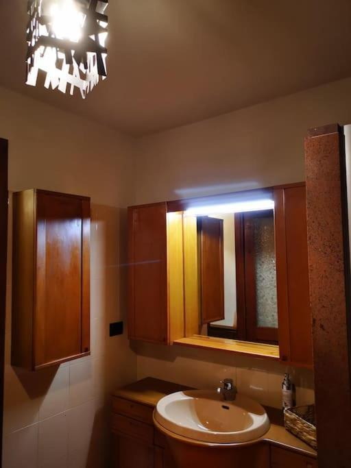 La Maison De Carmen Aosta Esterno foto