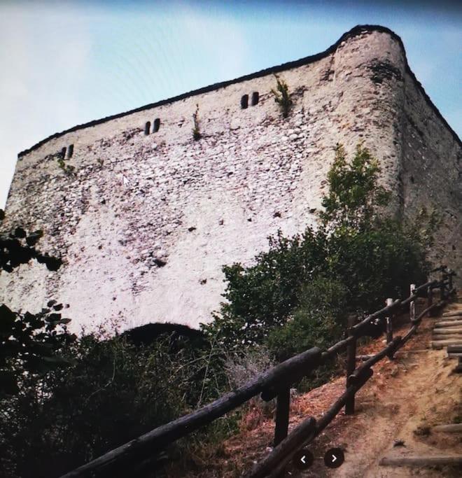La Maison De Carmen Aosta Esterno foto